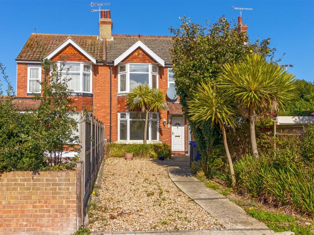 3 bed terraced house for sale in Sackville Road, Broadwater, Worthing