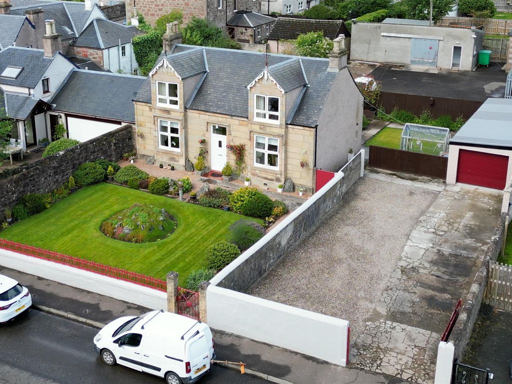 4 bed property for sale in Street, Blairgowrie PH10, £280,000