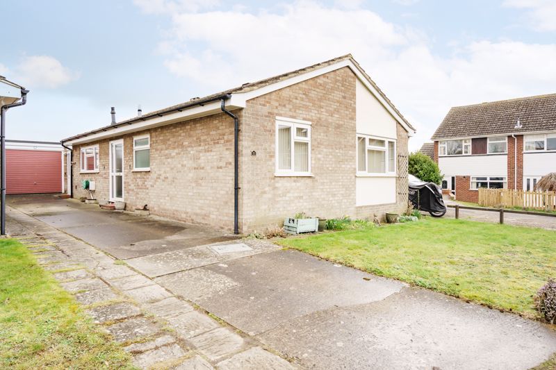 3 bed detached bungalow for sale in Conduit Hill Rise, Thame OX9 Zoopla