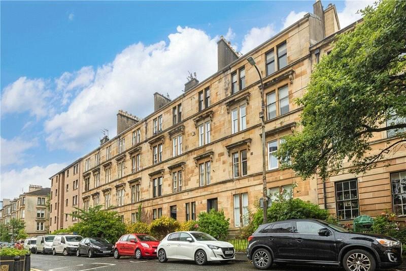 2 bed flat to rent in Otago Street, Glasgow G12, £1,450 pcm Zoopla