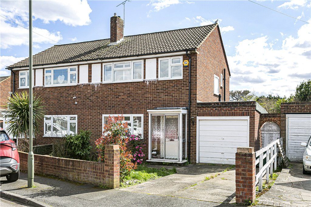 3 bed semidetached house for sale in The Rowans, SunburyOnThames