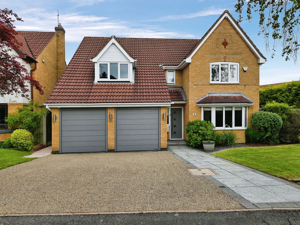 4 bed detached house for sale in Berwick Road, AshbyDeLaZouch