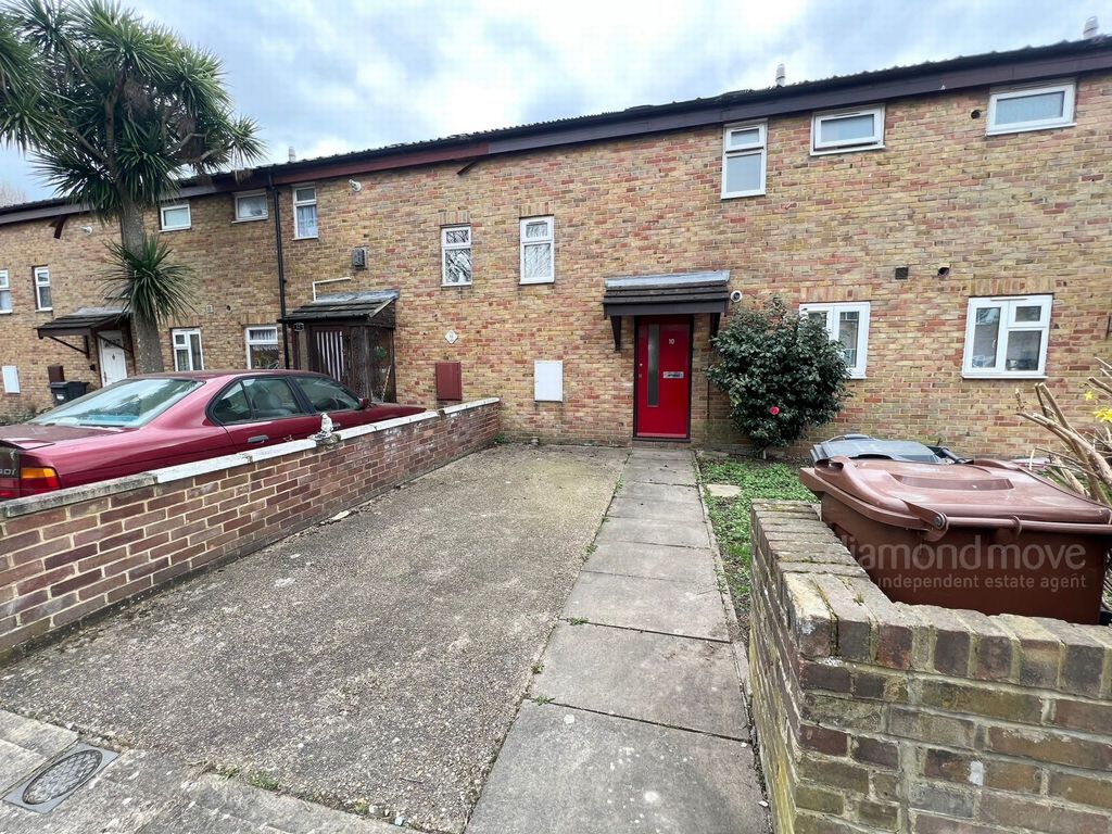 2 bed terraced house to rent in Stanborough Road, Hounslow TW3 Zoopla