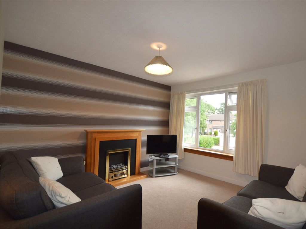 1 bed flat to rent in Gyle Park Gardens, Edinburgh EH12, £900 pcm Zoopla