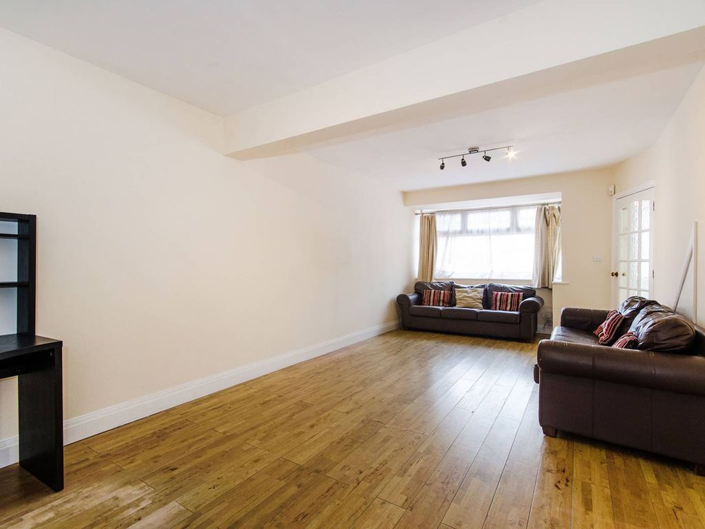 2 bed property for sale in Empire Road, Perivale, Greenford UB6 Zoopla
