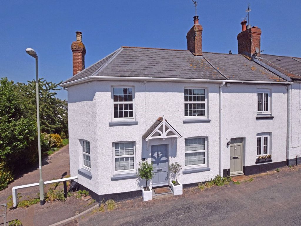 2 bed end terrace house for sale in Castle Lane, Woodbury, Exeter EX5