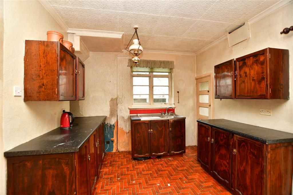 3 bed end terrace house for sale in Grange Road, Gillingham, Kent ME7