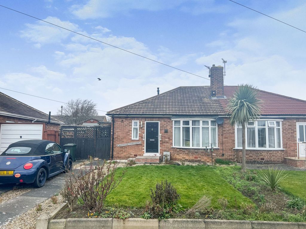 2 bed bungalow for sale in Birchwood Avenue, North Gosforth, Newcastle