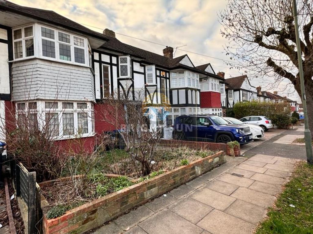 3 bed terraced house for sale in Aragon Road, Morden, Surrey SM4, £