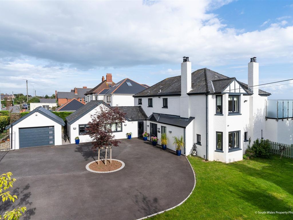 5 bed detached house for sale in Fontygary Road, Rhoose, Barry CF62, £