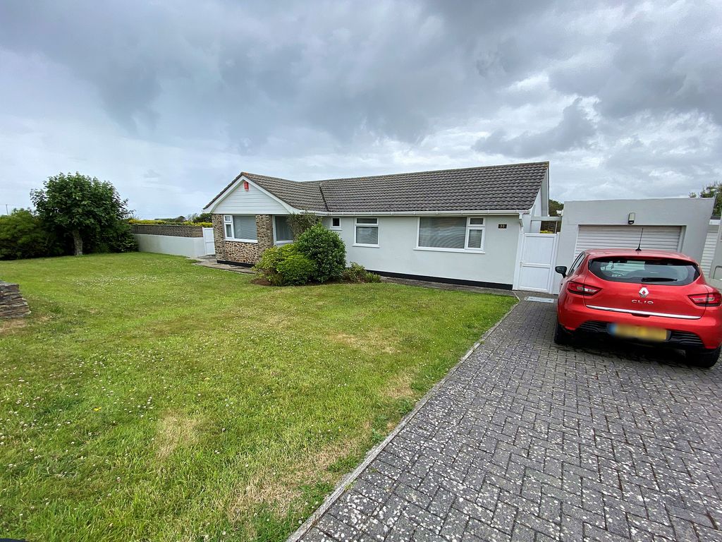 3 bed detached bungalow for sale in Lawrence Road, St. Agnes TR5 Zoopla
