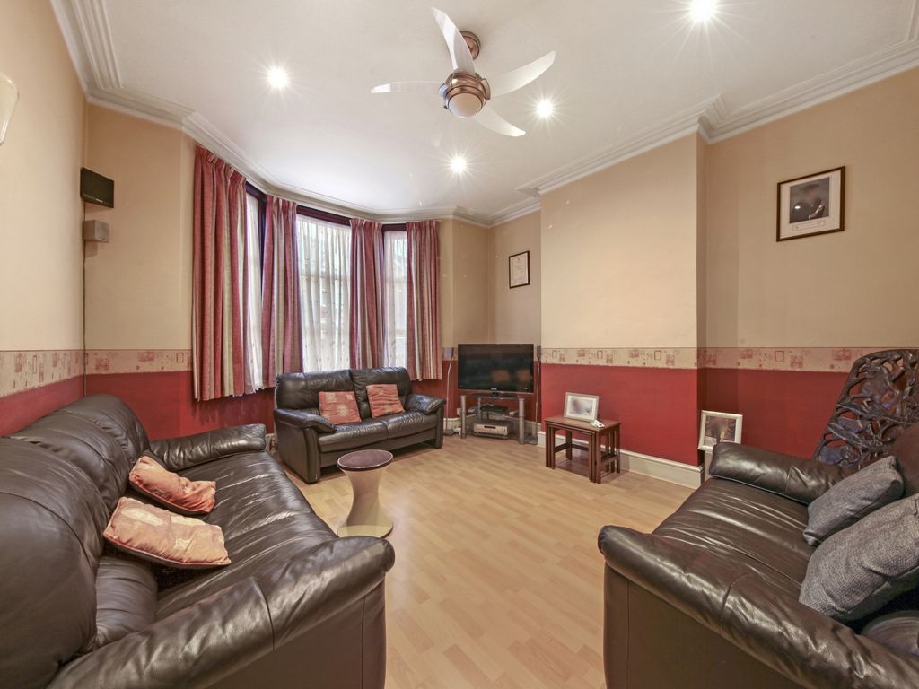 4 bed terraced house for sale in Oaklands Road, Cricklewood NW2 Zoopla