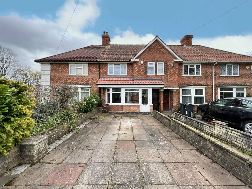 2 bed terraced house for sale in Broom Hall Crescent, Birmingham B27