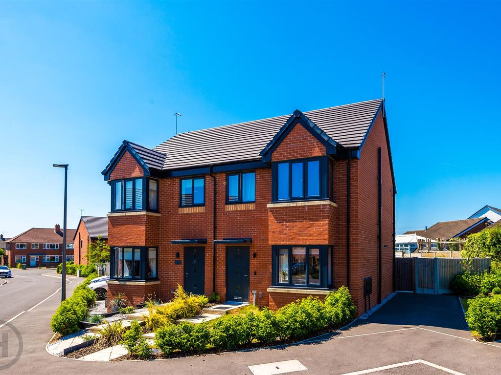 3 bed semidetached house for sale in Toll Gate Close, Tyldesley