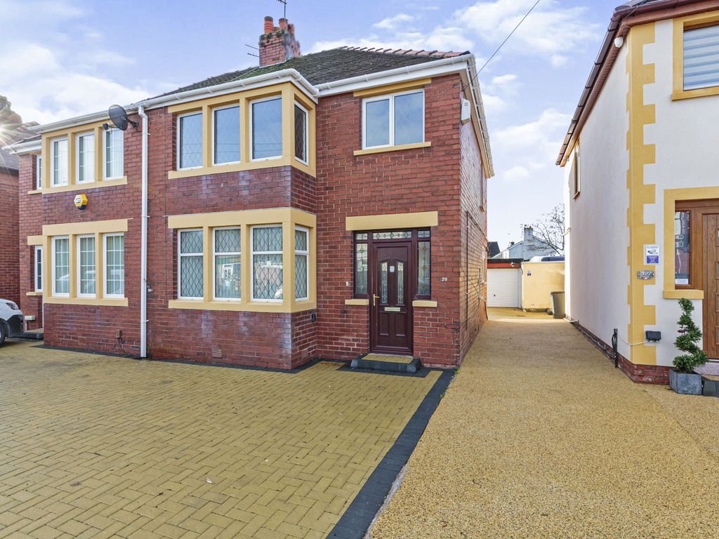 3 bed semidetached house to rent in Vicarage Lane, Blackpool FY4 Zoopla