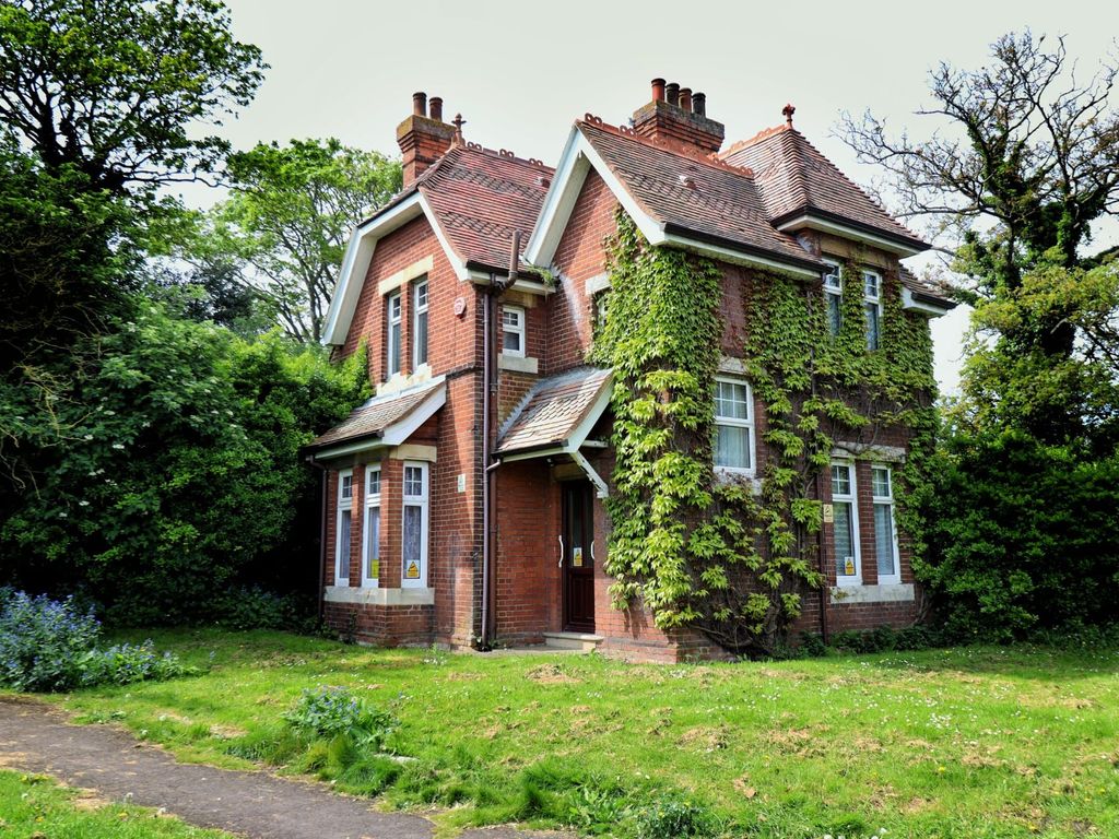 3 bed detached house for sale in Dane Park Lodge, Park Crescent Road