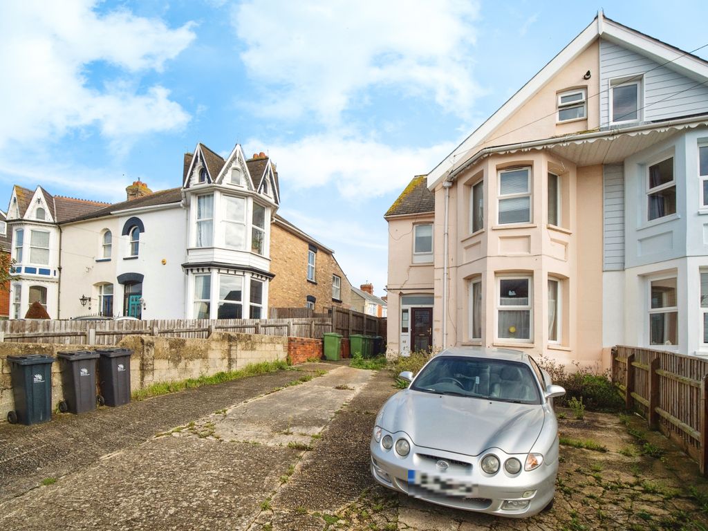 1 bed flat for sale in Franklin Road, Weymouth DT4, £85,500 Zoopla
