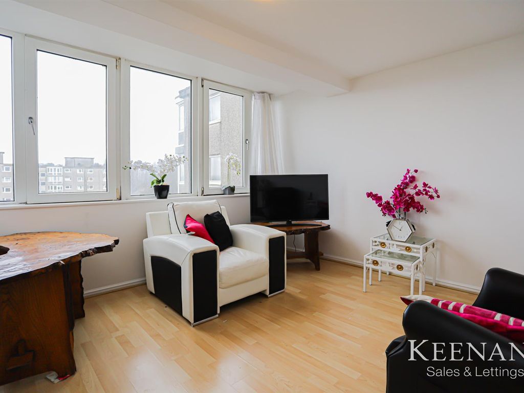 1 bed flat for sale in Kersal Way, Salford M7, £70,000 Zoopla