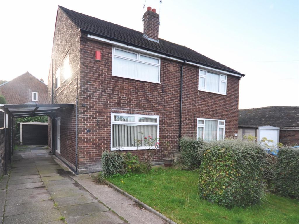 3 bed semidetached house to rent in Priorfield Close, Longton, Stoke