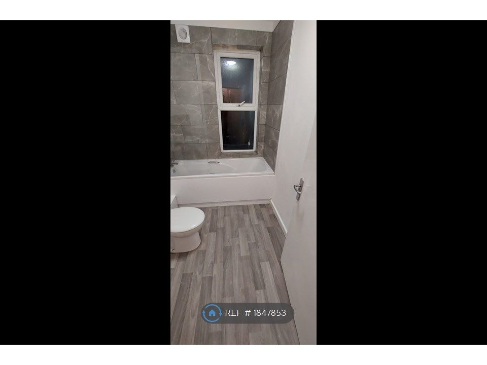 1 bed flat to rent in Heysham Road, Heysham, Morecambe LA3, £525 pcm