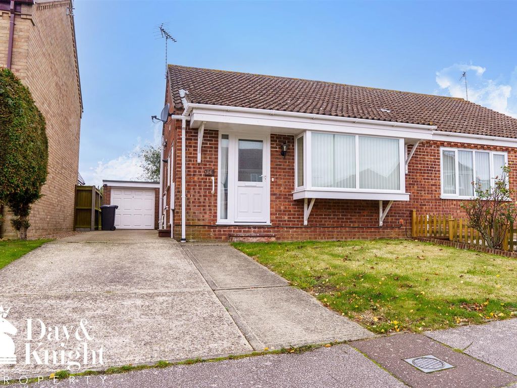 2 bed semidetached bungalow for sale in Chislehurst Road, Carlton