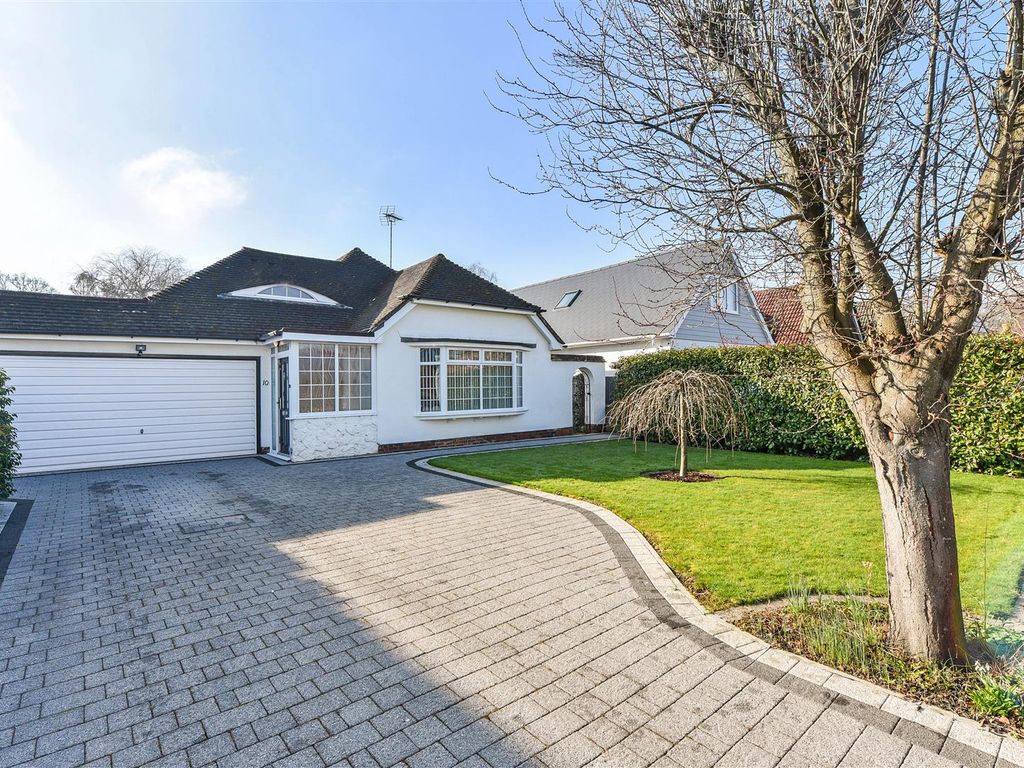 3 bed detached bungalow for sale in The Drift, Rowland's Castle PO9