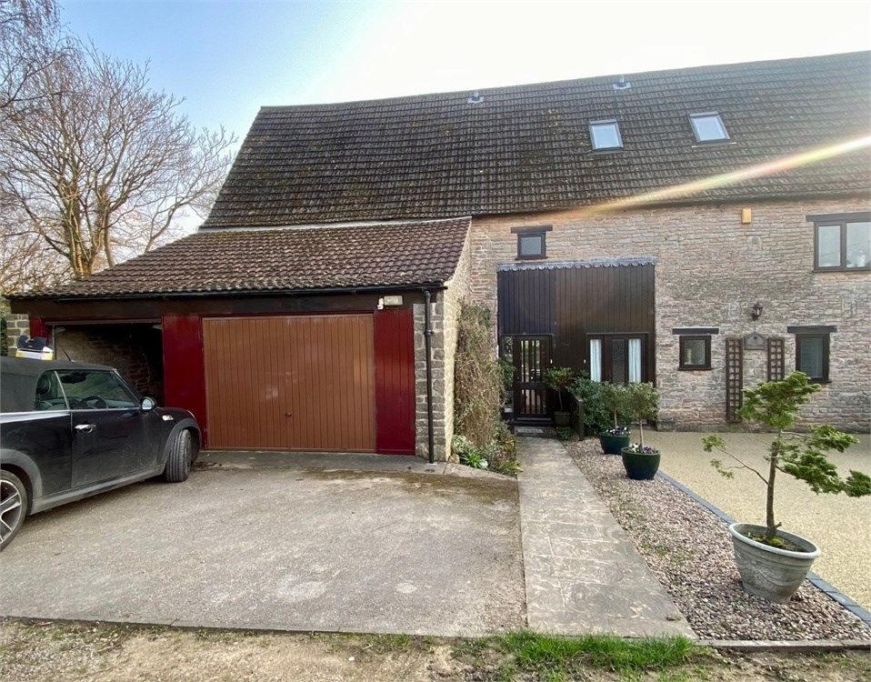 4 bed cottage to rent in The Barn, Old Hall Lane, Whitwell, Worksop S80