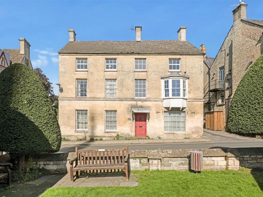 2 bed flat for sale in New Street, Painswick, Stroud GL6, £200,000 Zoopla