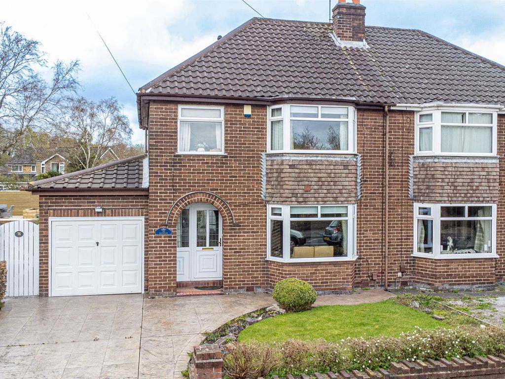 3 bed semidetached house for sale in Bradshaw Lane, Grappenhall