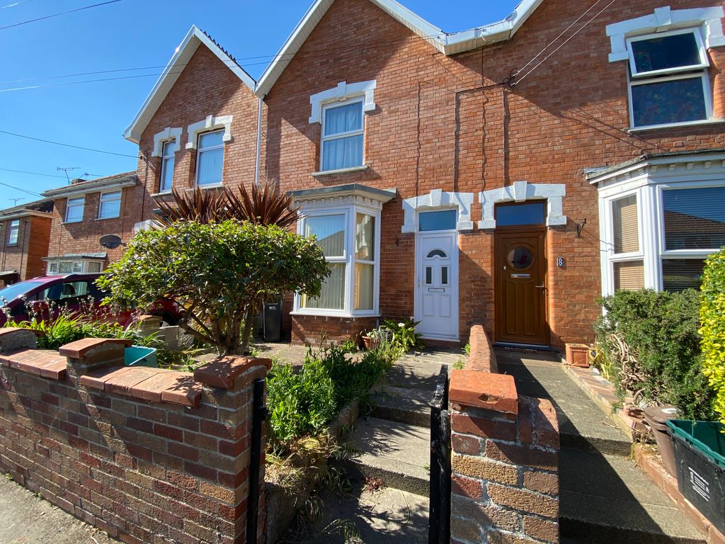 3 bed terraced house for sale in Church Path, Bridgwater TA6, £230,000