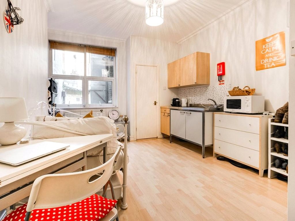 Studio to rent in Glendower Place, London SW7 Zoopla