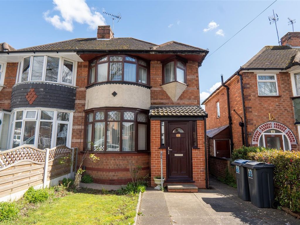 3 bed semidetached house for sale in Bryn Arden Road, South Yardley
