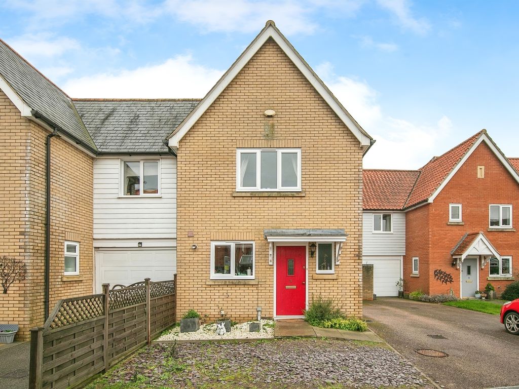 2 bed semidetached house for sale in Maple Close, Rendlesham