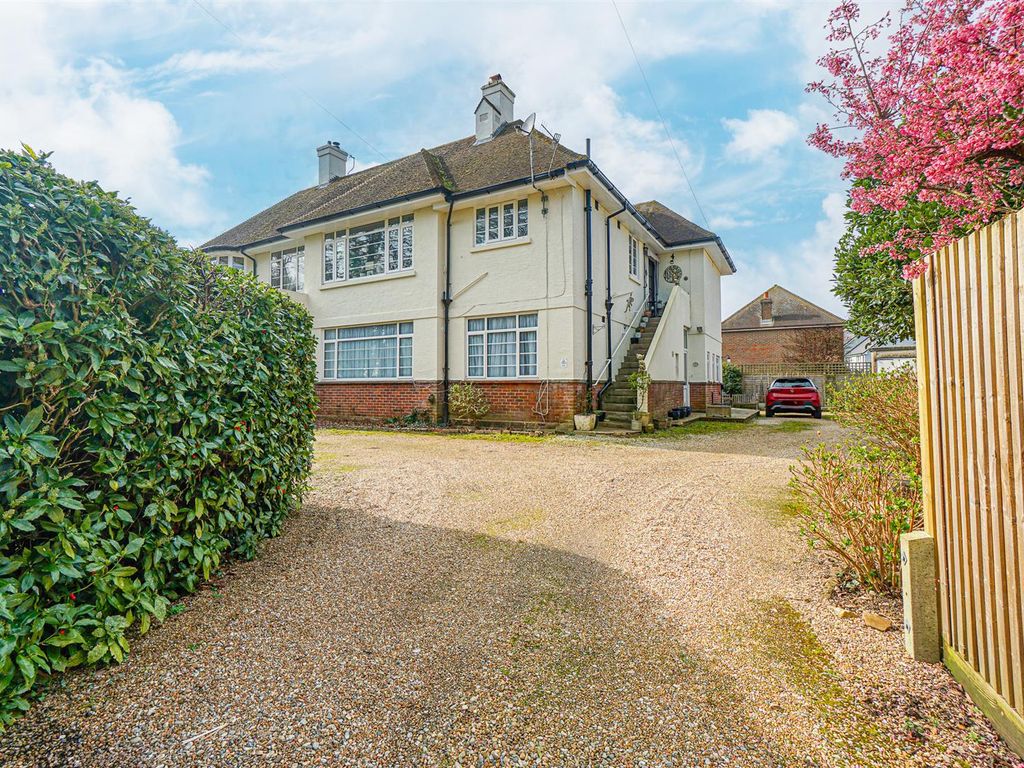 2 bed flat for sale in The Green, St. LeonardsOnSea TN38, £350,000