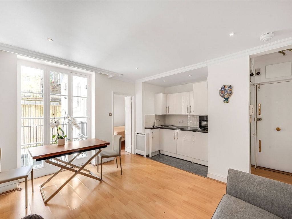 1 bed flat for sale in Drayton Gardens, London SW10, £395,000 Zoopla