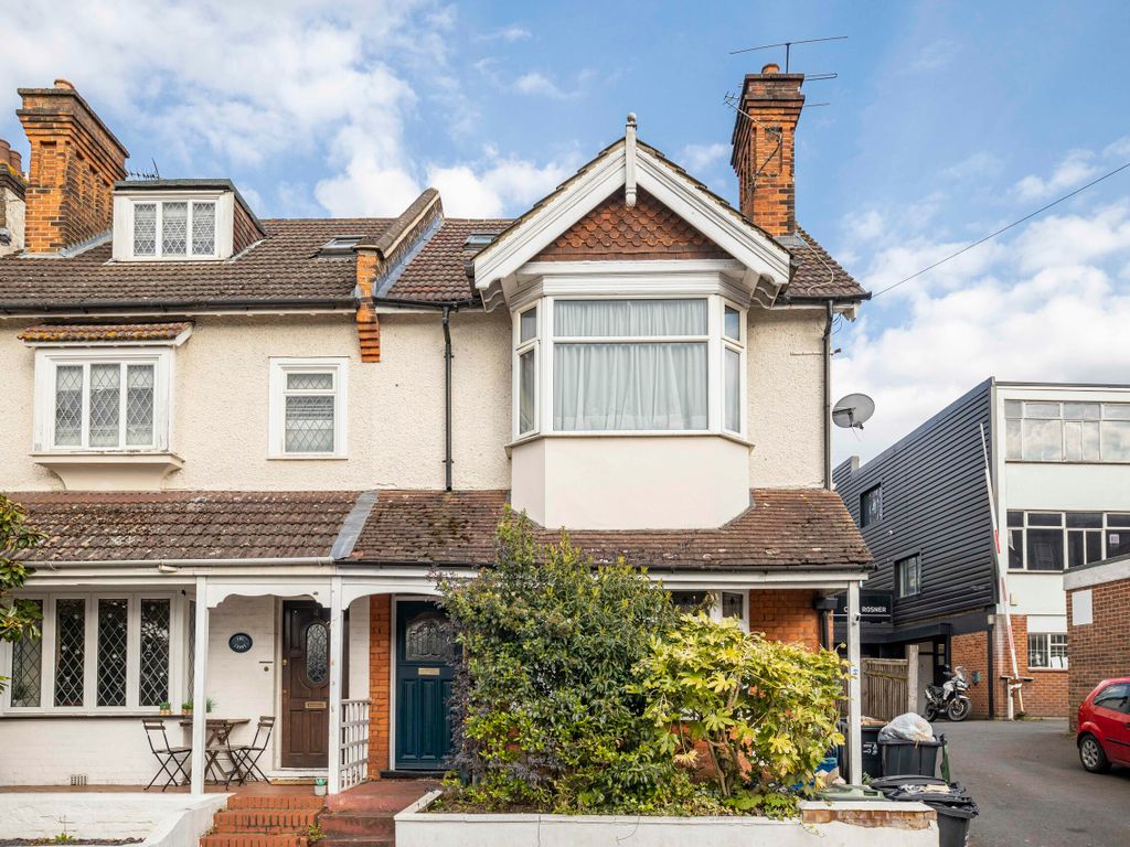 2 bed flat for sale in Glossop Road, Sanderstead, South Croydon CR2