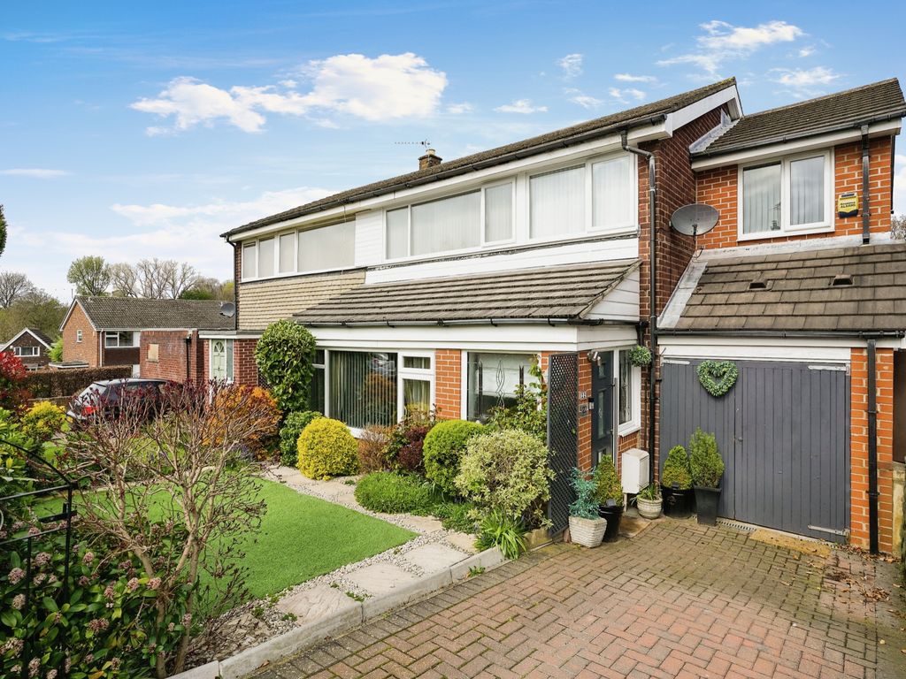 4 bed semidetached house for sale in Temple Close, Leeds, West Yorkshire LS15 Zoopla
