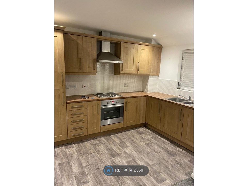 2 bed flat to rent in Deerfield Close, St Helens WA9 Zoopla