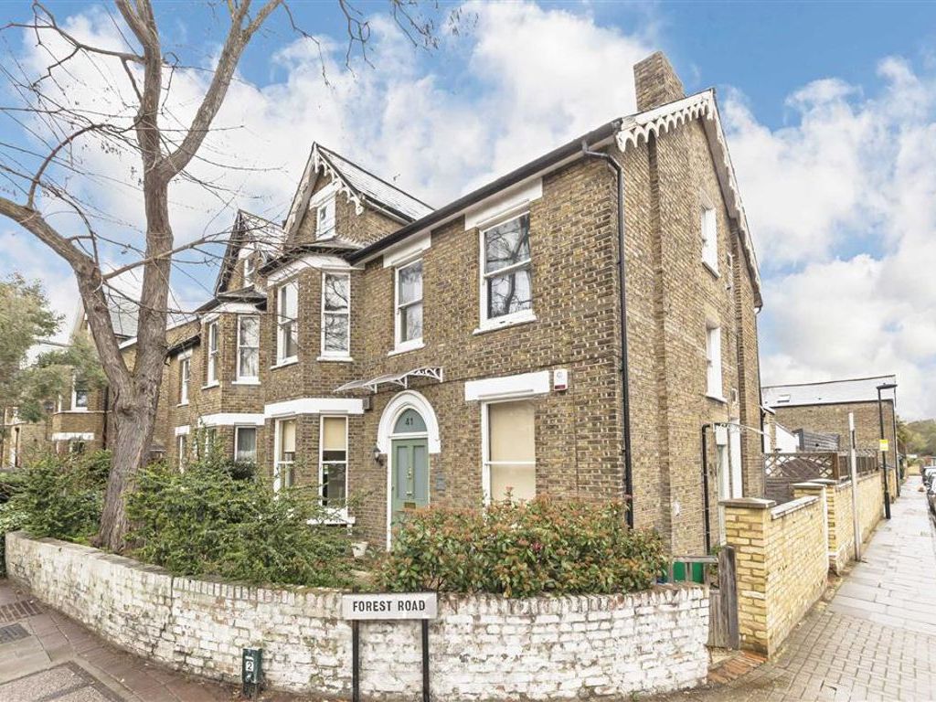 2 bed flat to rent in Mortlake Road, Kew, Richmond TW9, £2,500 pcm Zoopla