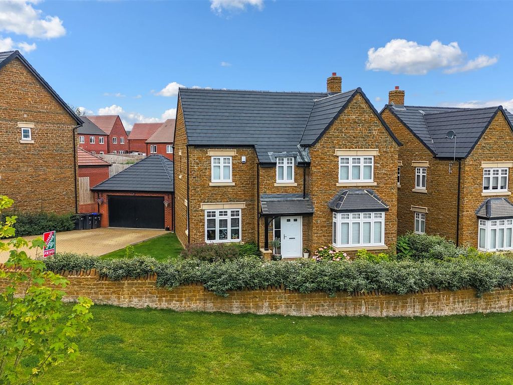 5 bed detached house for sale in Watermill Way, Collingtree Park, Northampton NN4, £650,000 Zoopla