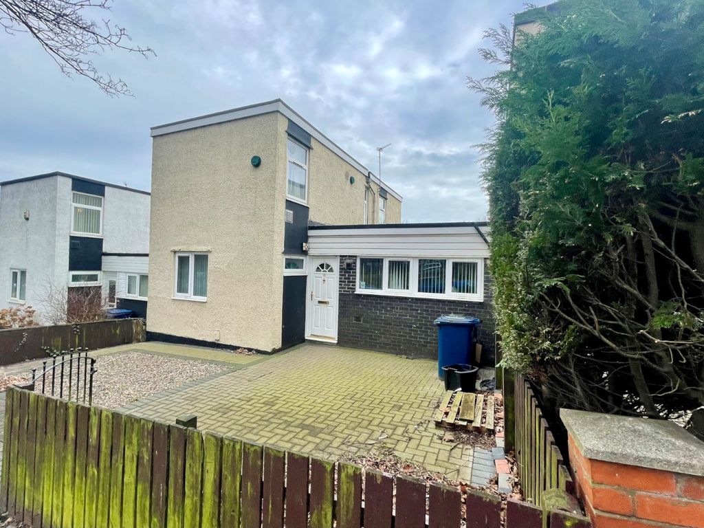 3 bed terraced house to rent in Hazeldene Avenue, Newcastle Upon Tyne