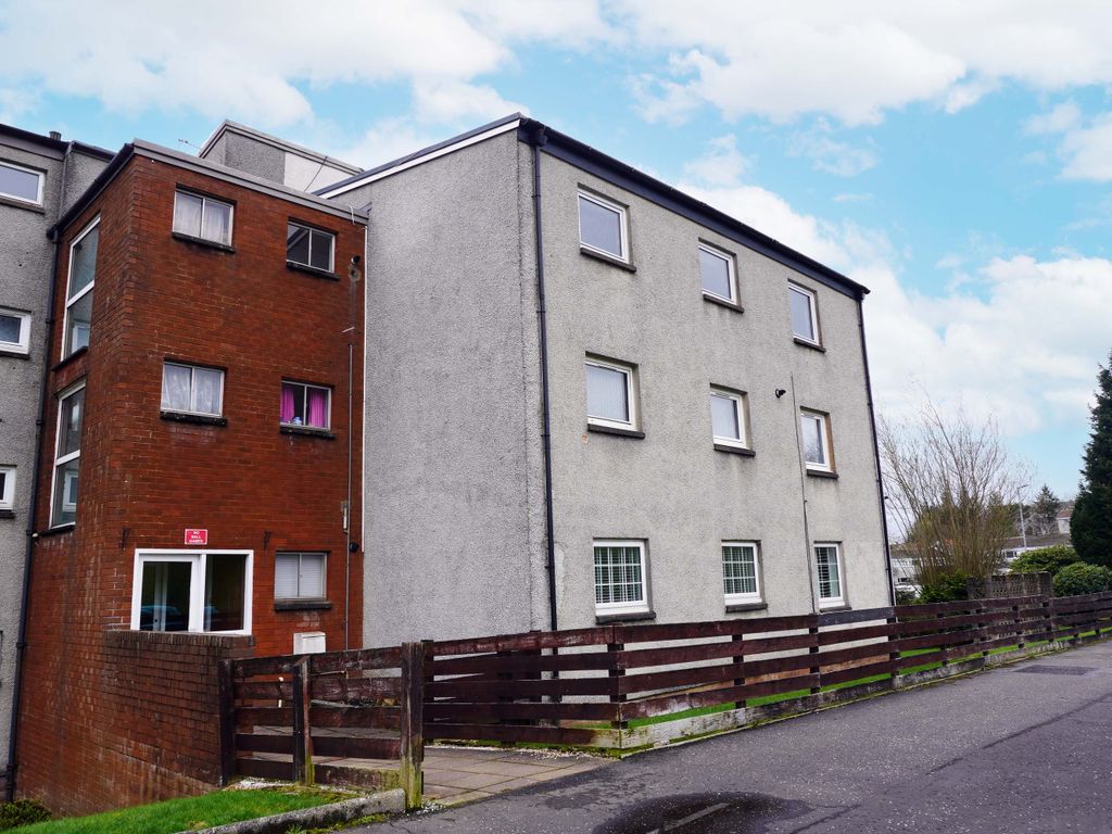 2 bed flat for sale in Riccarton, Westwood, East Kilbride G75, £89,000