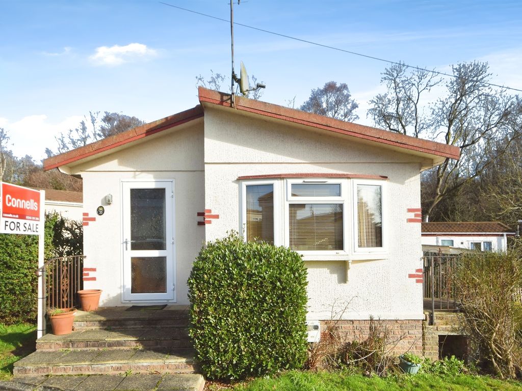 1 bed mobile/park home for sale in Bakers Lane, West Hanningfield
