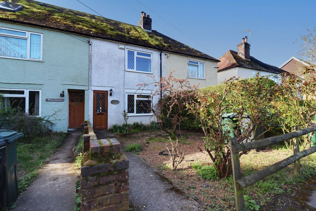 2 bed cottage for sale in Lower Lees Road, Old Wives Lees, Canterbury