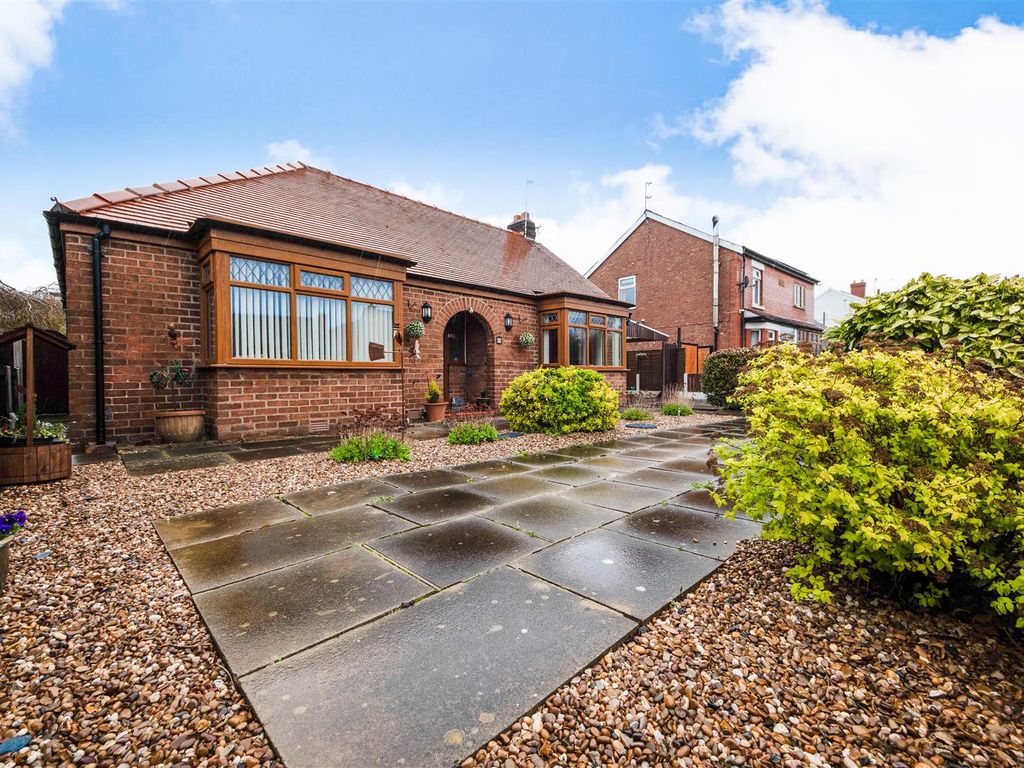2 bed detached bungalow for sale in Station Road, Banks, Southport PR9