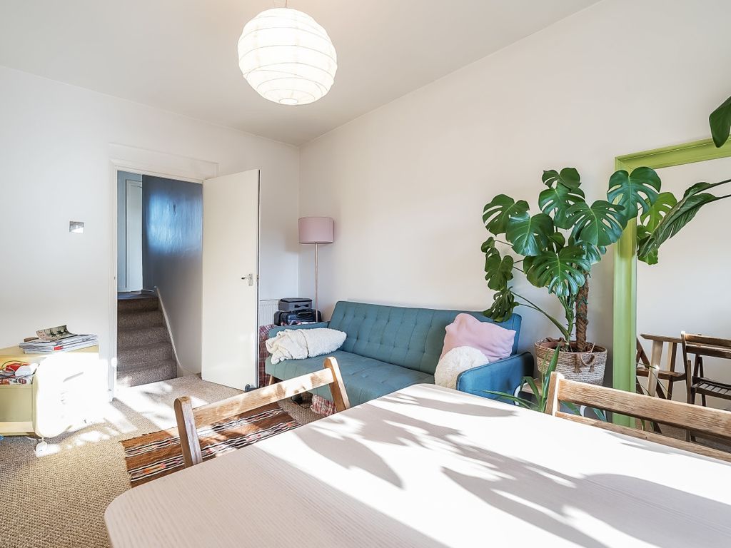 2 bed flat for sale in Chadwick Road, London SE15, £525,000 Zoopla