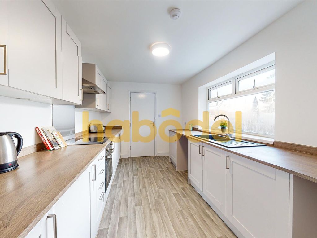 3 bed terraced house to rent in High Street South, Langley Moor, Durham