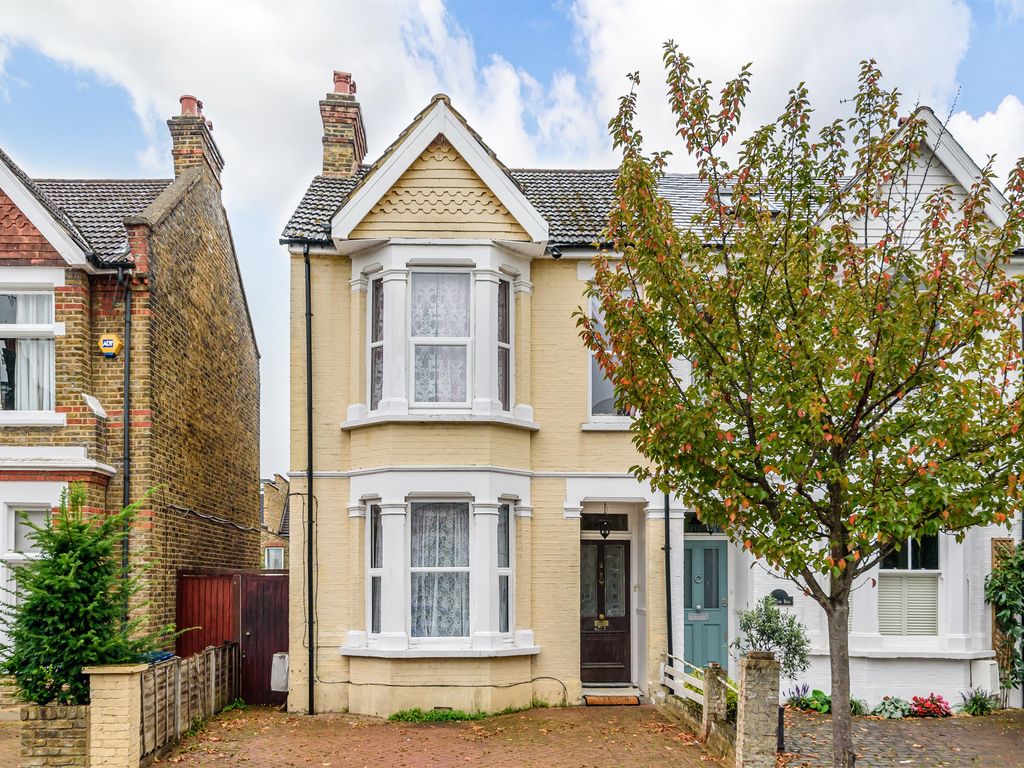 4 bed semidetached house for sale in Arlington Road, London W13 Zoopla