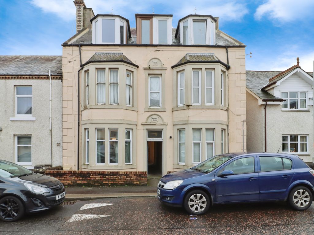 1 bed flat for sale in Lady Campbells Walk, Dunfermline KY12, £80,000