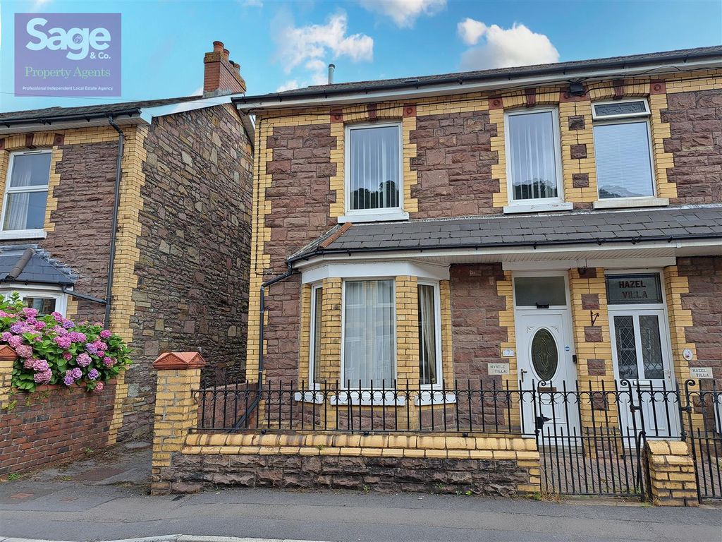 3 bed semidetached house for sale in Bridge Street, Risca, Newport